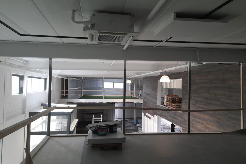 Golf winkel interieur